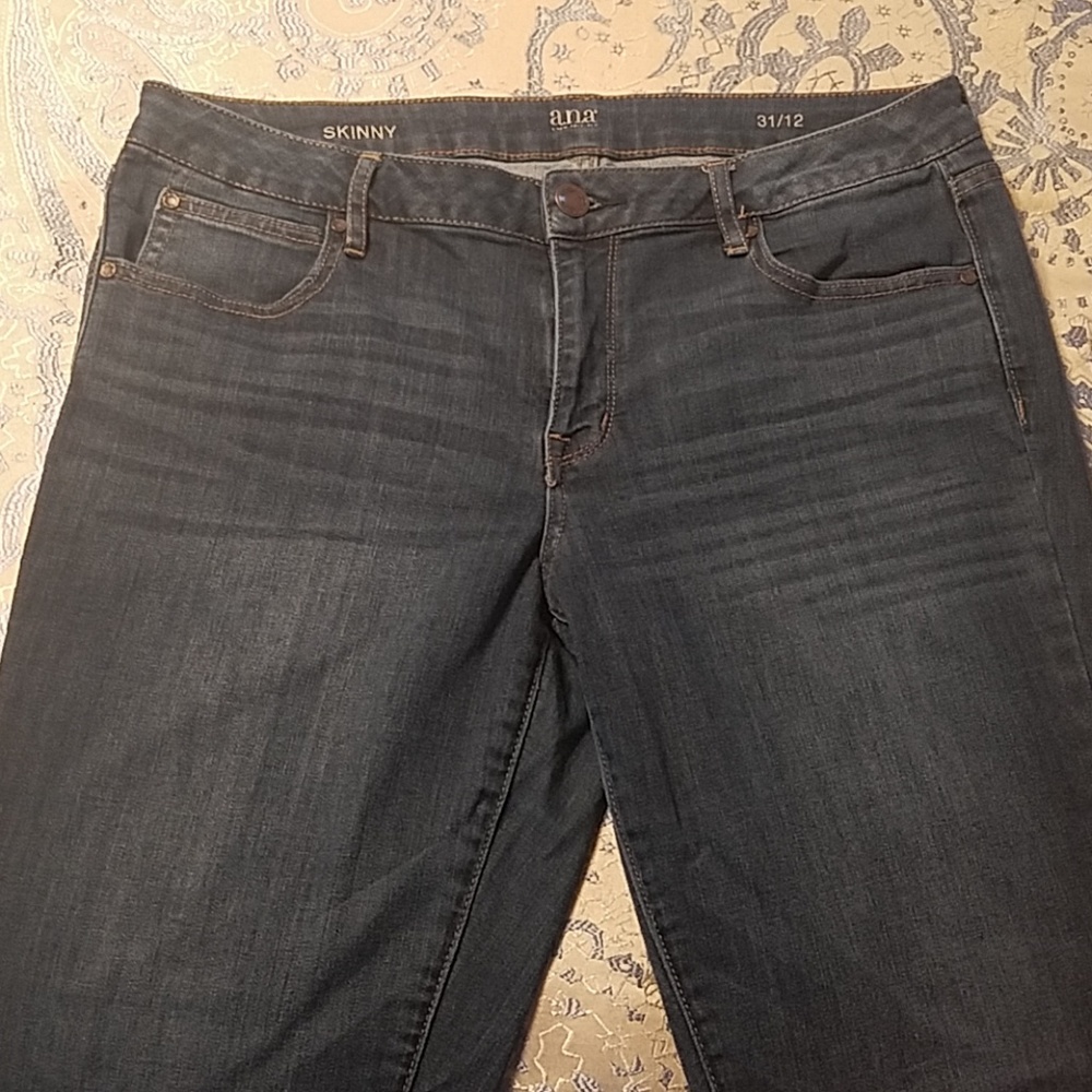 a.n.a Skinny Jeans